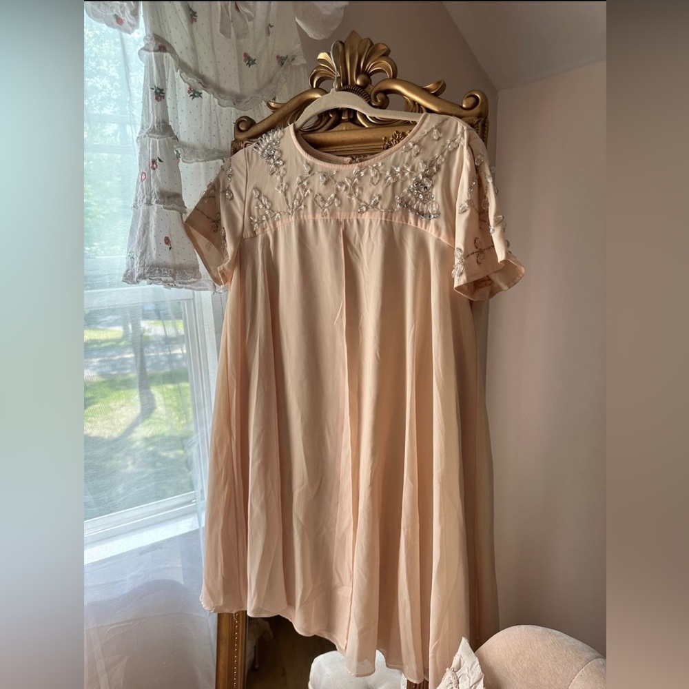 Forever 21 Shift Dress M